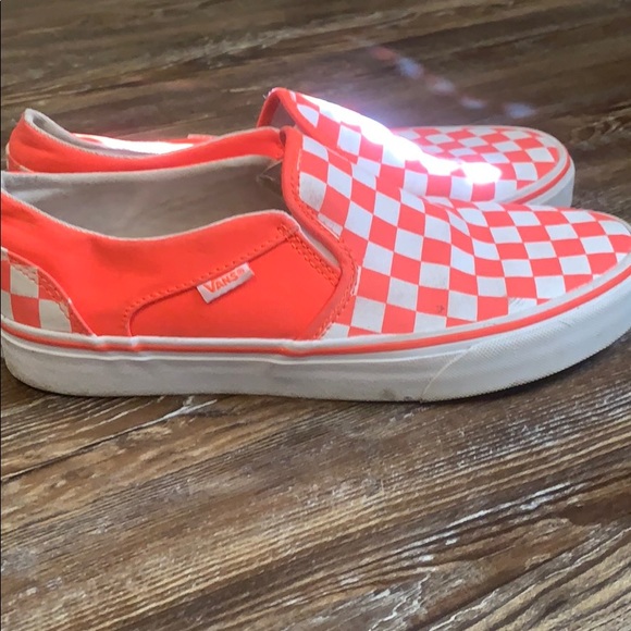 checkered vans - Picture 3 of 7